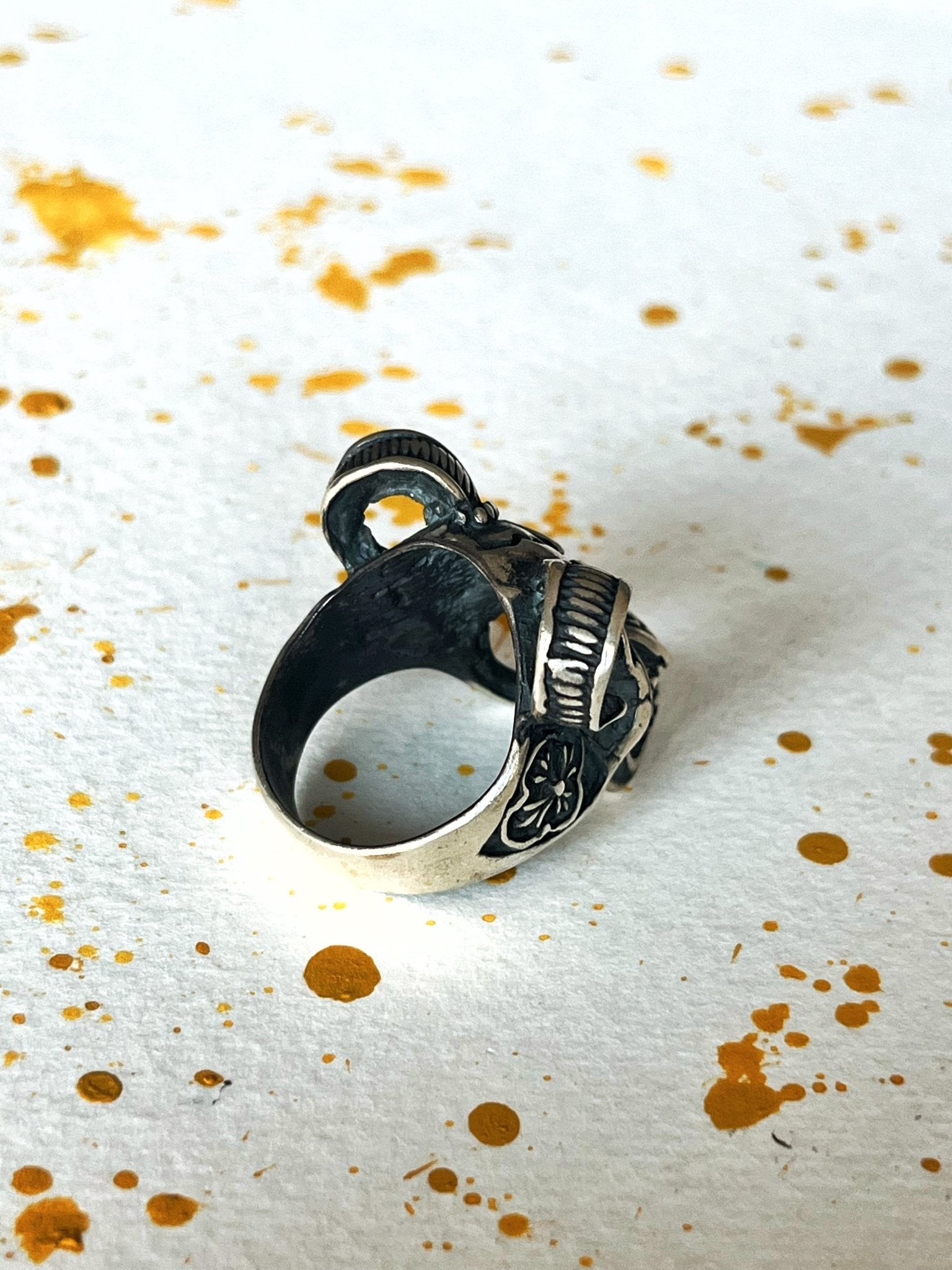 Demon skull ring - MetalForgeJewelry