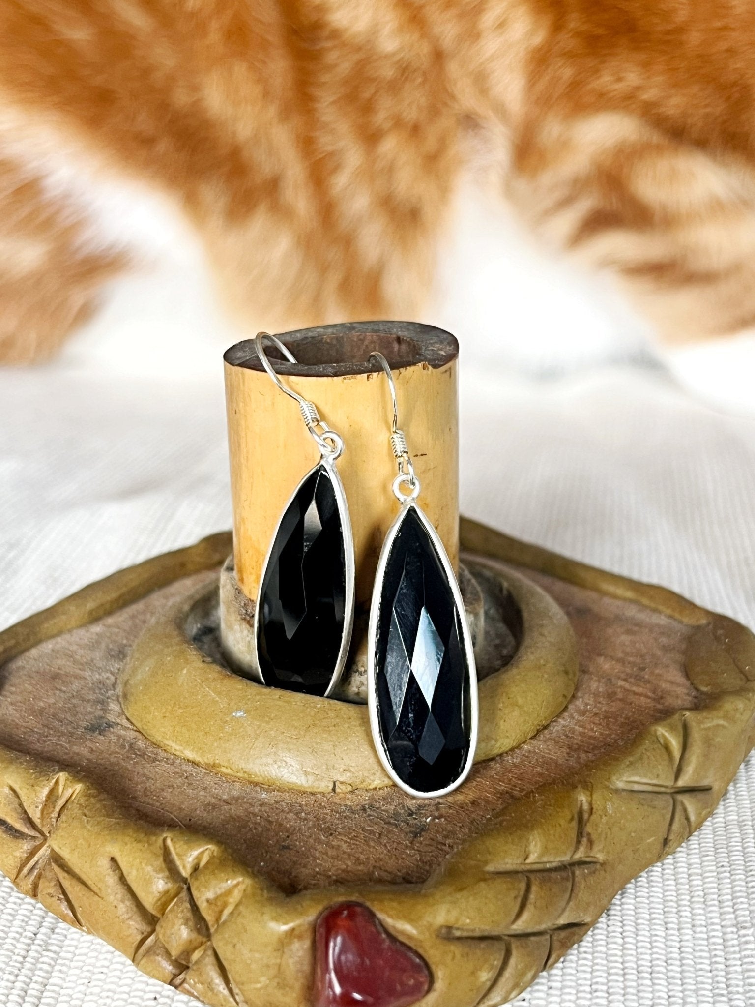 Onyx earrings drop - MetalForgeJewelry