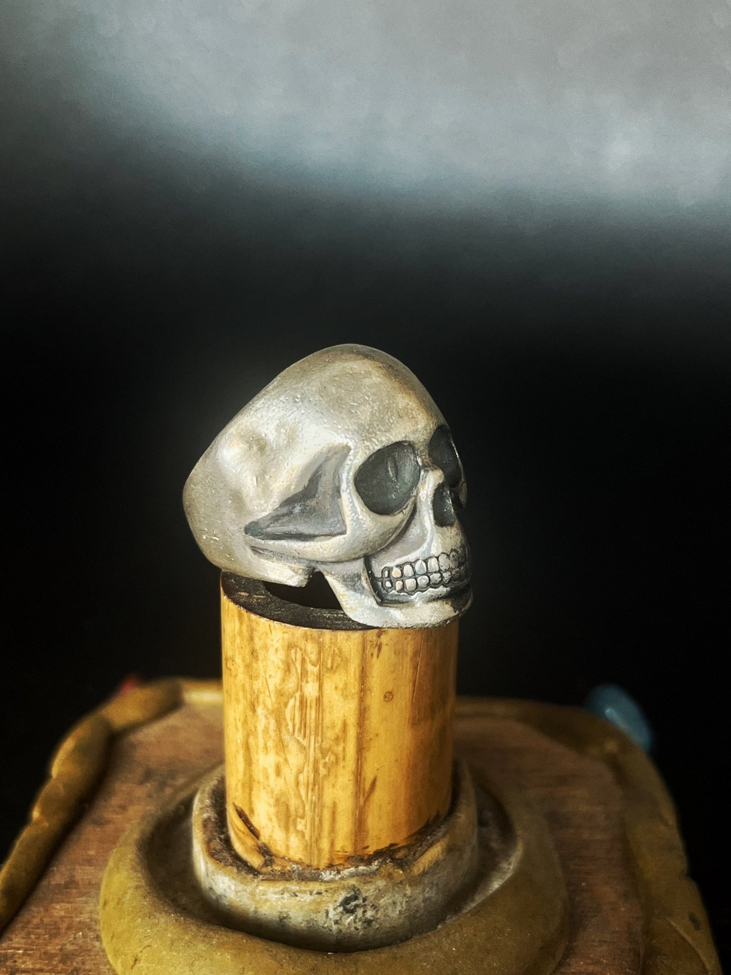 Skull ring - MetalForgeJewelry